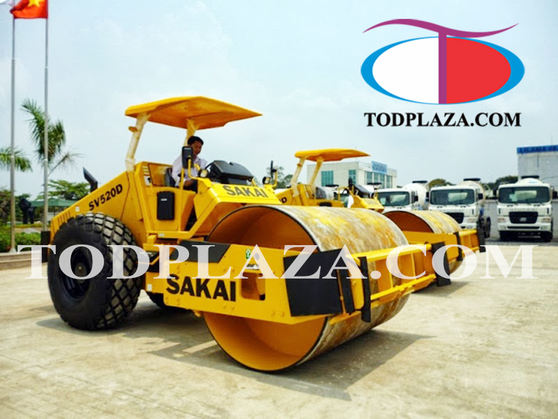 Xe lu rung SAKAI SV520