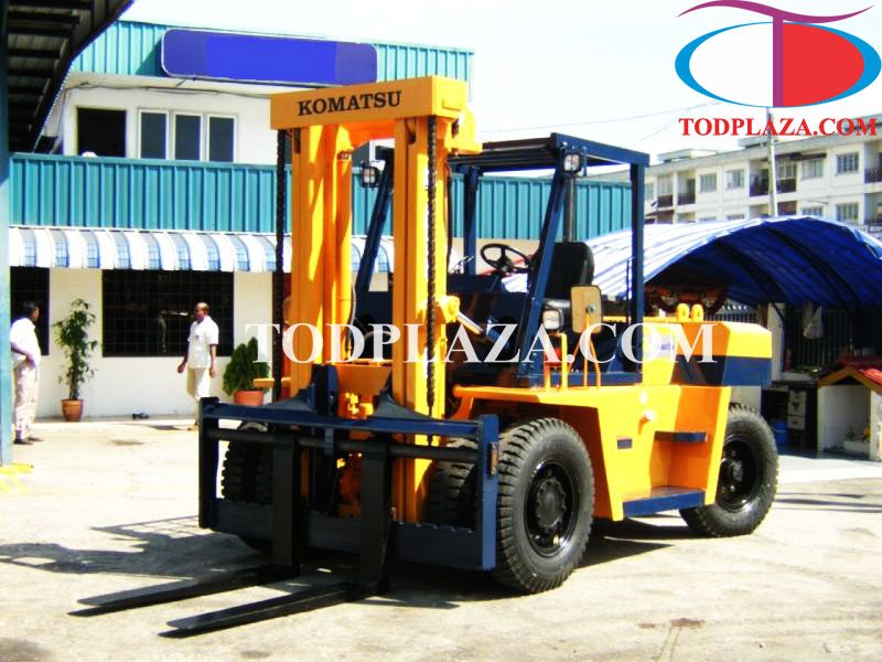 Xe nâng hàng KOMATSU 10 tấn