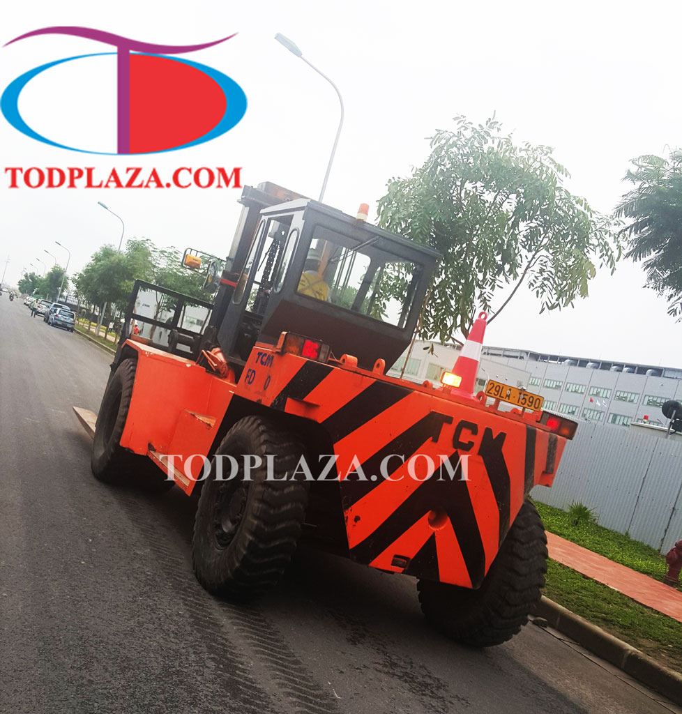 Xe nâng hàng TCM 18 tấn FD180-2