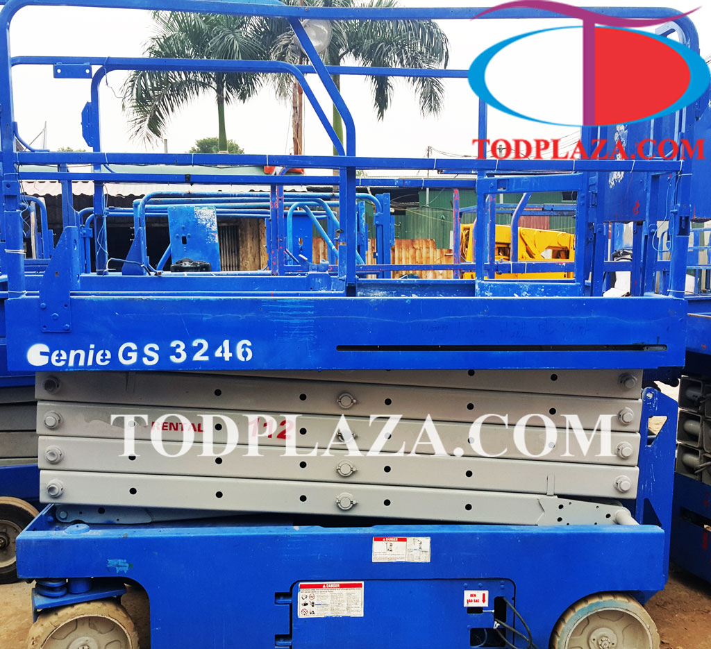 Xe nâng người dạng cắt kéo Genie gs-3246 12m